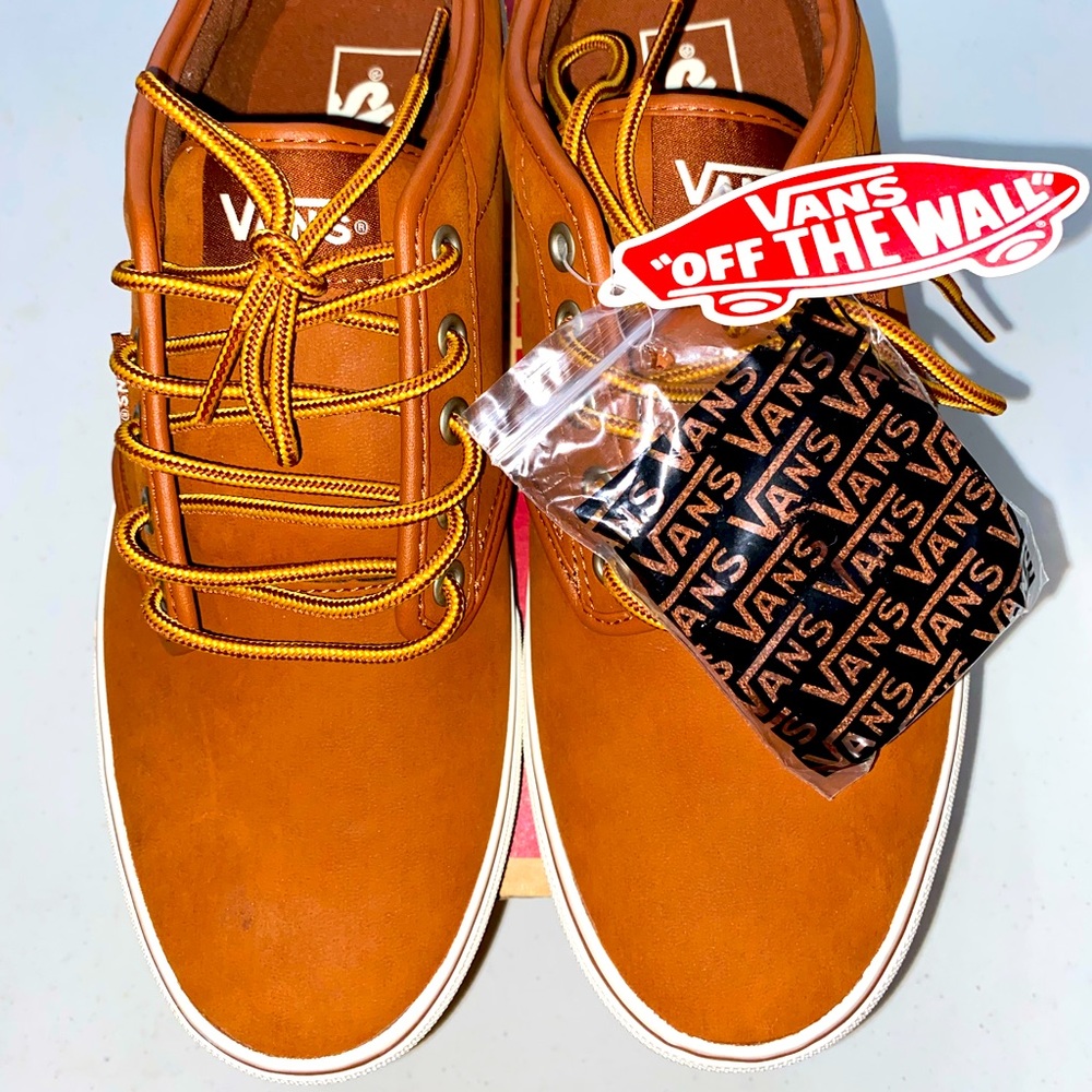 Van’s- Atwood (leather) shoes